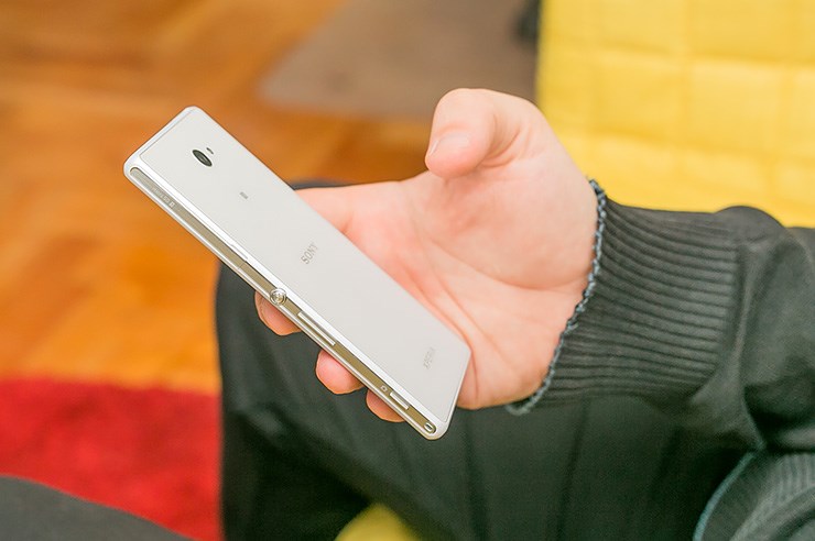 Sony Xperia M2 Aqua recenzija test (5).jpg